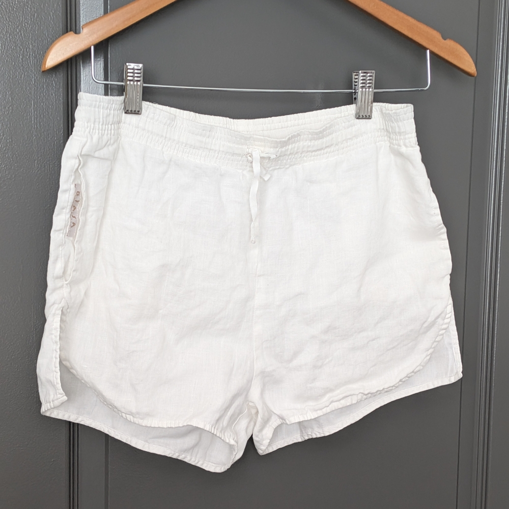 Biasa White Women's Linen Shorts